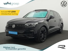 Volkswagen Touareg - R 3.0 TSi 462 pk tiptronic eHybrid 4MOTION | Panoramadak | Trekhaak | Puglia leder | Head