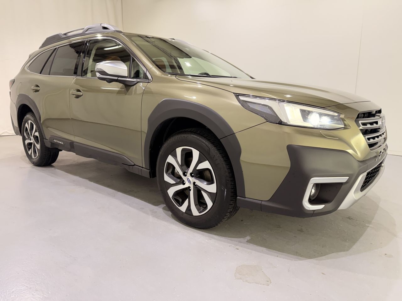 Subaru Outback - 2.5i Premium AWD Aut8 - AutoWereld.nl