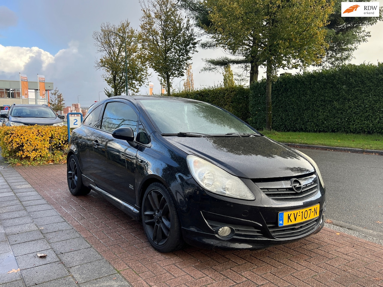 Opel Corsa - 1.4 **OPC-line/ APK 10-2026 - AutoWereld.nl