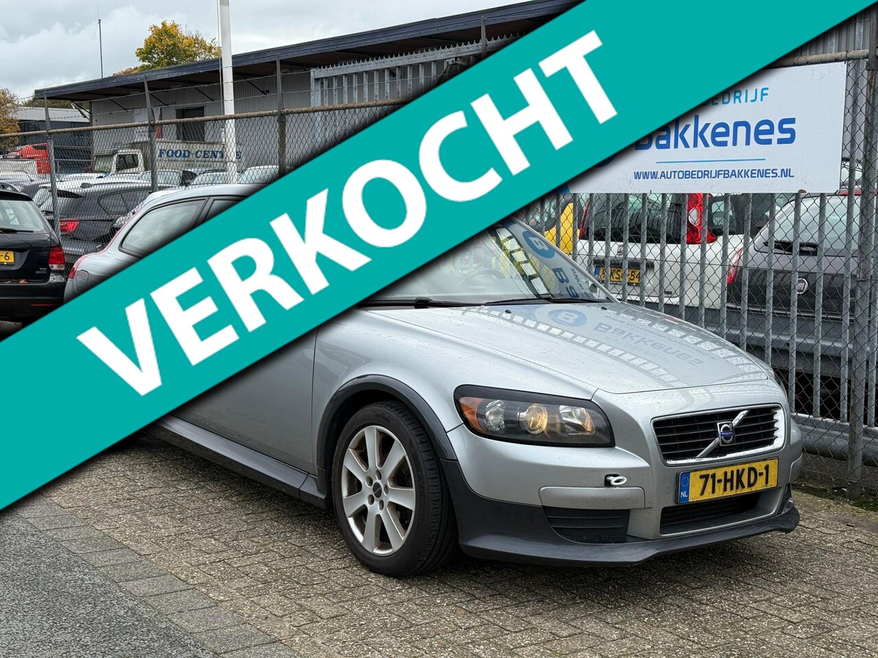 VOLVO C30
