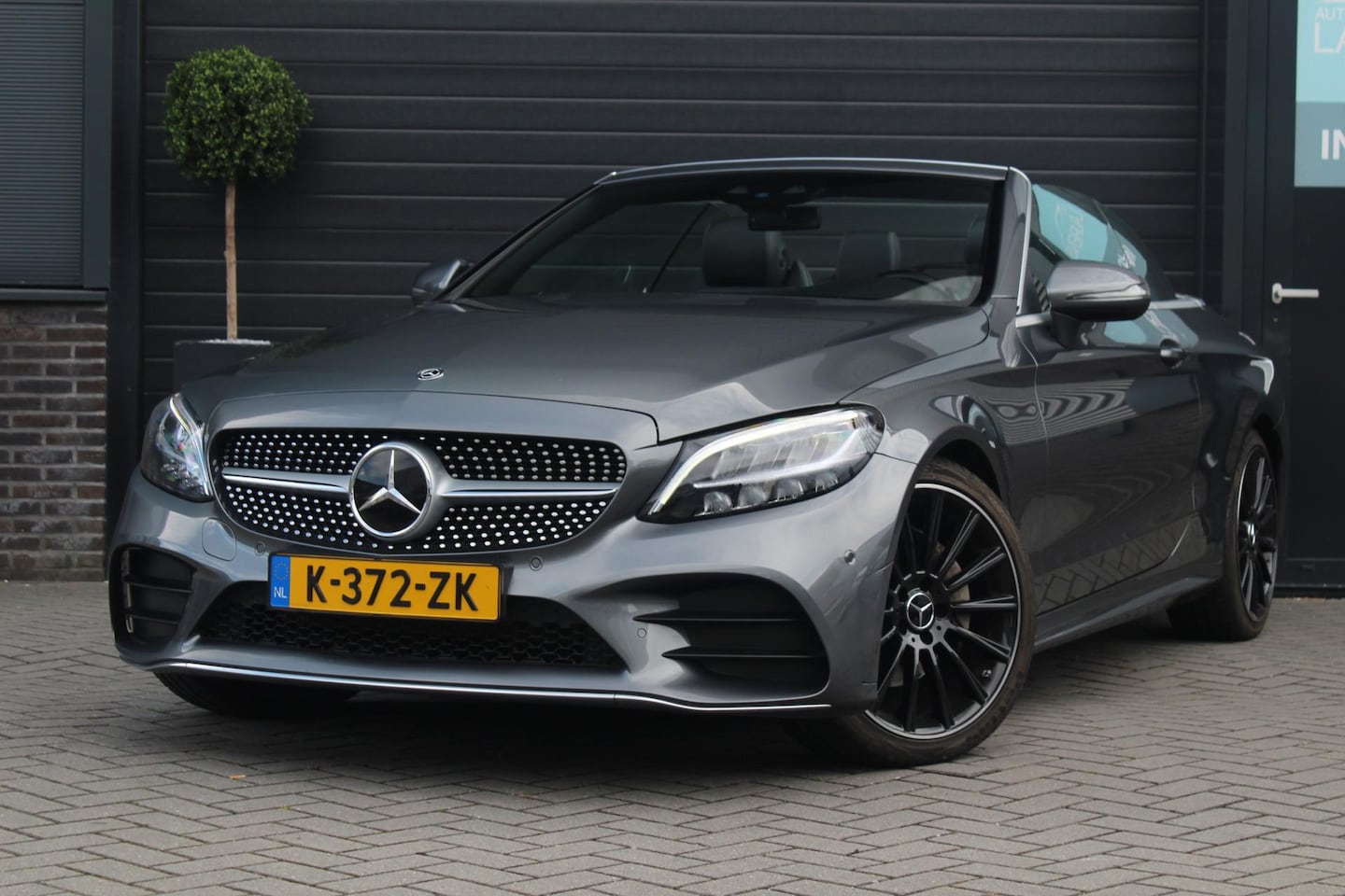 Mercedes-Benz C-klasse Cabrio - 200 AMG Line | ACC DISTRONIC | Nek verwarming | Premium Plus Pack - AutoWereld.nl
