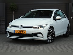 Volkswagen Golf - 1.0 eTSI Life Business | Memory | Camera | IQ Lights
