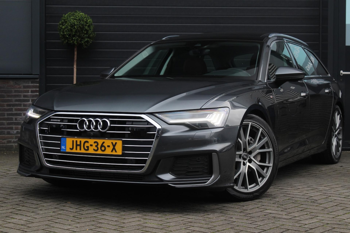 Audi A6 Avant - 45 TFSI quattro | Pano | B&O | Trekhaak | Design Pro Line Plus - AutoWereld.nl