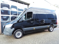 Mercedes-Benz Sprinter - 315 1.9 CDI L2H2 Aut. Laadklep 750kg Airco, Cruise, Navigatie, Enz