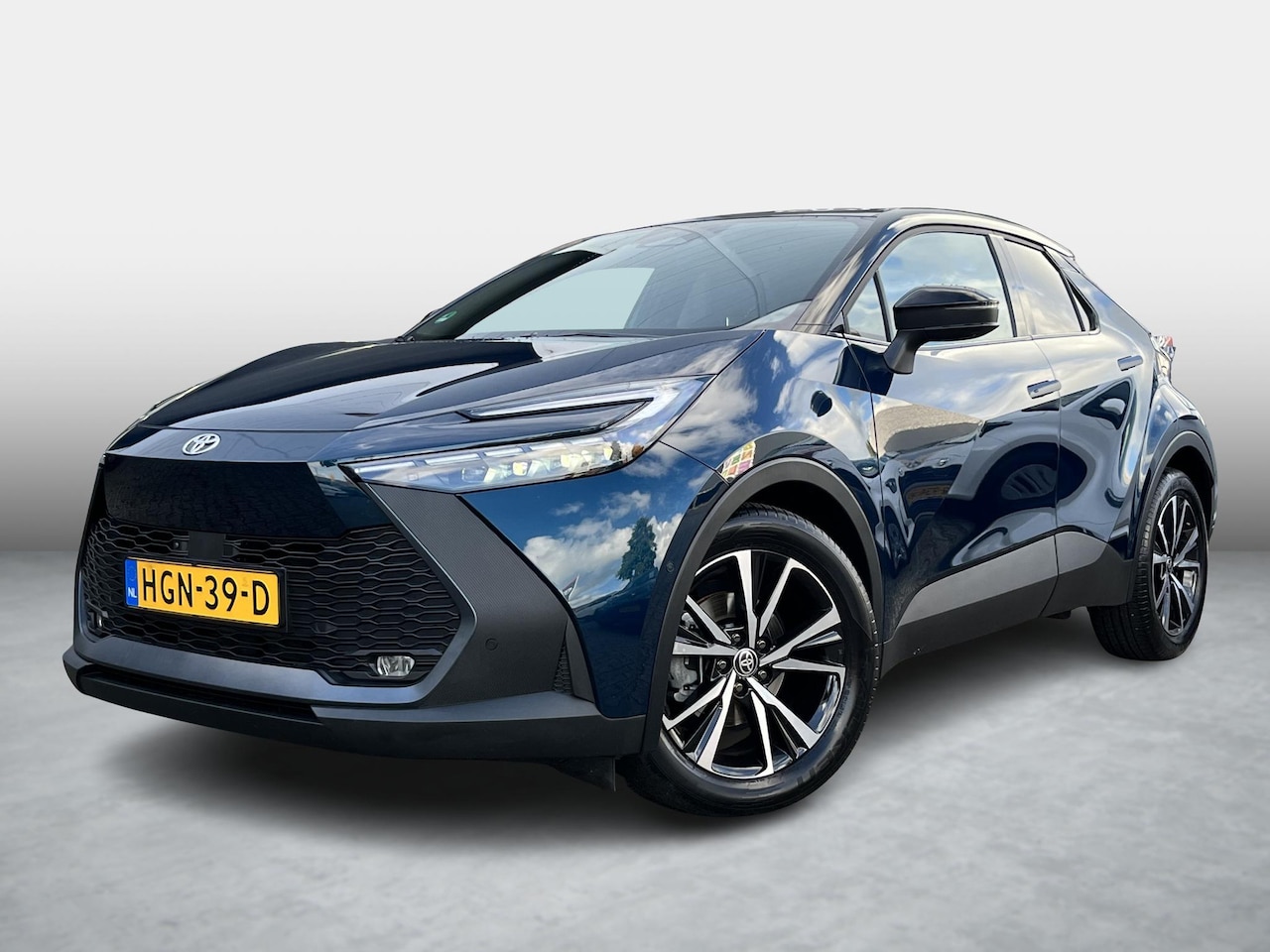 Toyota C-HR - 1.8 Hybrid 140 First Edition - AutoWereld.nl