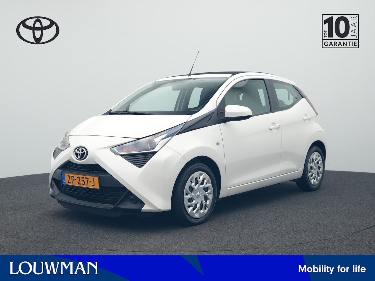 Toyota Aygo - 1.0 VVT-i X-Play Cabrio | Apple Carplay -/ Android Auto | - AutoWereld.nl