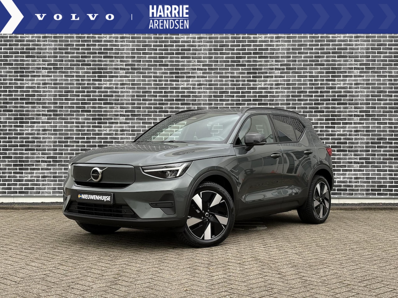 Volvo EX40 - Single Motor Extended Range Business Ed. 82 kWh | Adaptieve cruise control | Harman & Kard - AutoWereld.nl