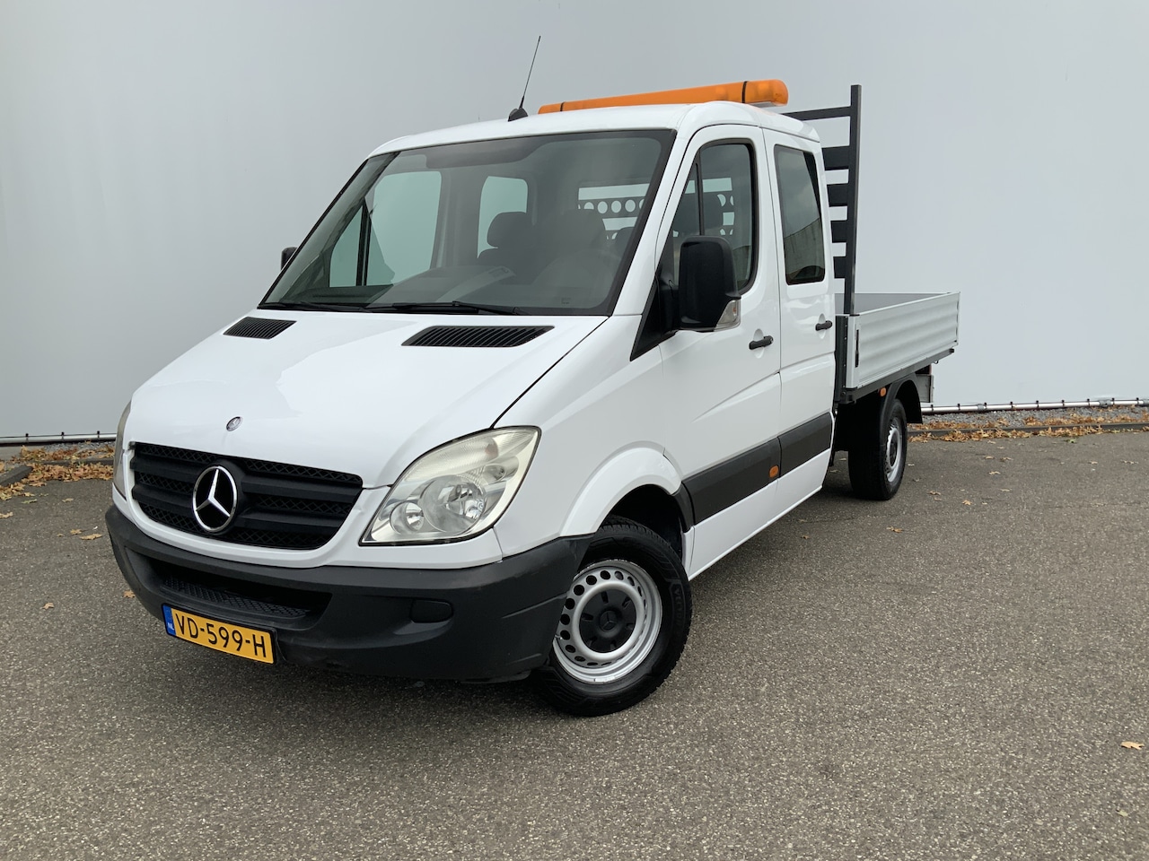 Mercedes-Benz Sprinter - 213 2.2 CDI 366 Dub Cab Pick Up 6 Zits Trekhaak 2000 kg Euro 5  Bakmaat L.270/B.202/H.0.40 - AutoWereld.nl