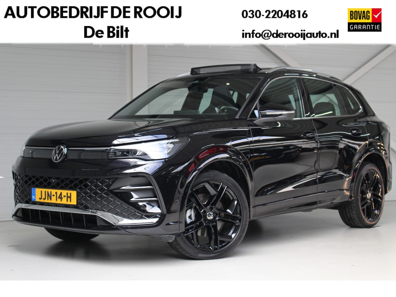 Volkswagen Tiguan - 1.5 eHybrid 204PK R-Line Panoramadak | IQ-Light | Camera | Side Assist | Ergo Stoelen | He - AutoWereld.nl