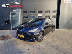 Toyota Yaris - 1.5 Hybrid 115 First Edition | Park sens. | Dodehoek | Camera | ACC | Carplay