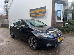 Volkswagen Golf - 1.2 TSI Highline BlueMotion AUTOMAAT