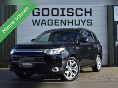 Mitsubishi Outlander - 2.0 PHEV Instyle | Stoelverwarming | Trekhaak | Camera | All Season |