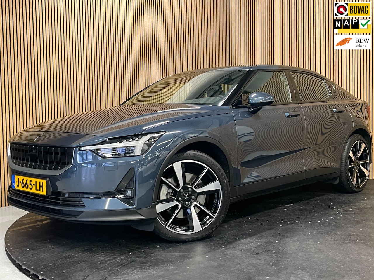 Polestar 2 - Long Range Dual Motor Plus Pilot 78kWh|PANO|TREKHAAK|MEMORY|360+V+A-CAMERA|STOEL-,STUURVER - AutoWereld.nl