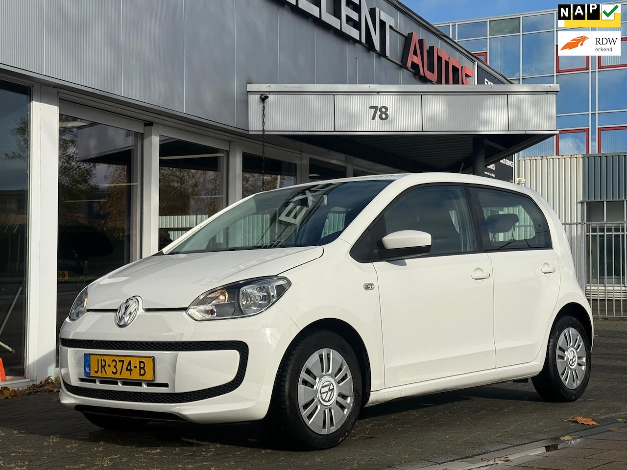 Volkswagen Up! - 1.0 move up! BlueMotion | Airco | Navi - AutoWereld.nl