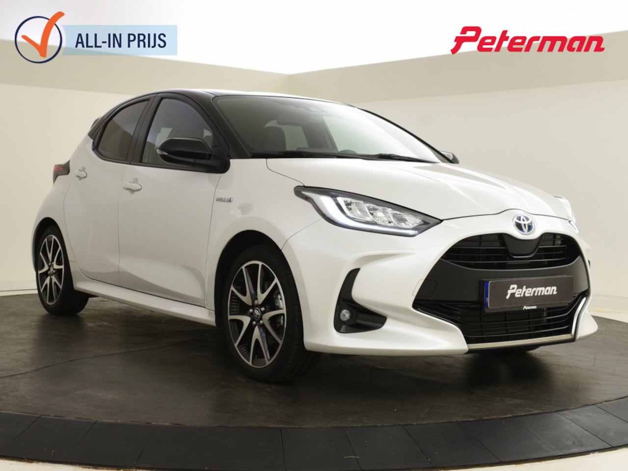 Toyota Yaris - 1.5 Hyb. Launch Edition limited | Trekhaak | Stoelverwarming - AutoWereld.nl
