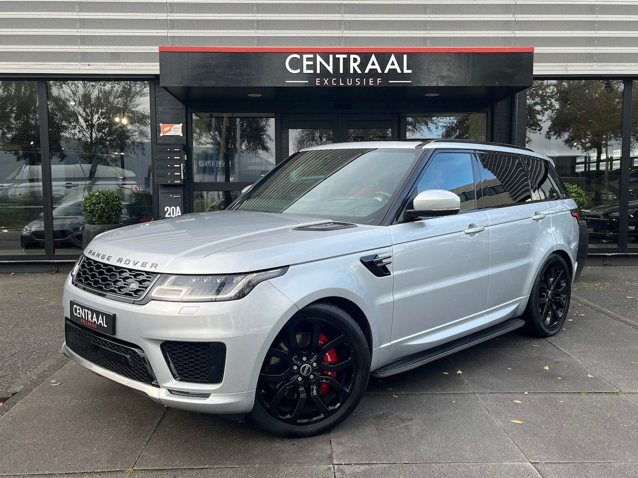 Land Rover Range Rover Sport - 2.0 P400e HSE Dynamic|Pano|Meridian|Memory|Head-Up|Camera|Leder|Luchtvering|400PK - AutoWereld.nl