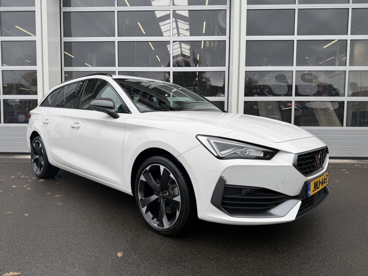 CUPRA Leon Sportstourer - 1.4 e-Hybrid Perf. - AutoWereld.nl