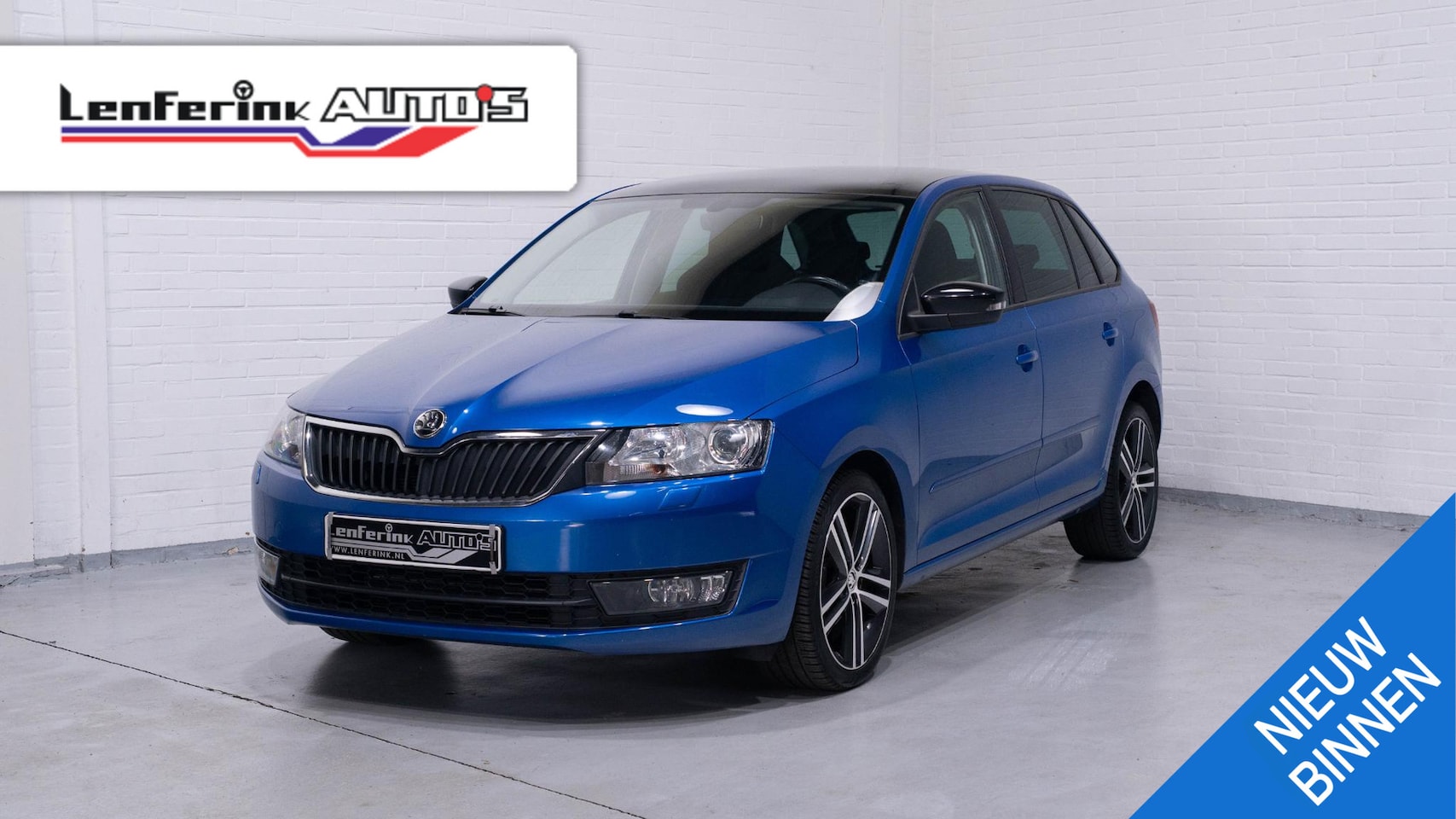 Skoda Rapid Spaceback - 1.2 TSI Greentech Style Sportstoelen Panodak Navi Camera Xenon Apple Carplay 17 Inch Trekh - AutoWereld.nl