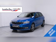 Skoda Rapid Spaceback - 1.2 TSI Greentech Style Sportstoelen Panodak Navi Camera Xenon Apple Carplay 17 Inch Trekh