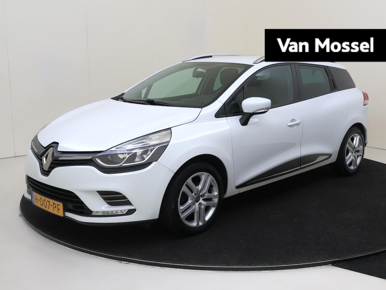 Renault Clio Estate - 0.9 TCe 90 PK Zen Airco | Navigatie | Trekhaak | Bluetooth | Apple Carplay | Android Auto - AutoWereld.nl
