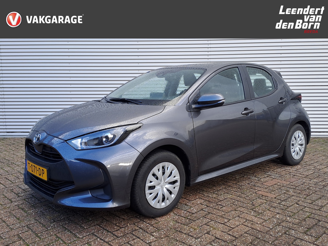 Toyota Yaris - 1.5 Hybrid Active | Automaat | ECC | Navi | Apple Carplay/Android Auto - AutoWereld.nl