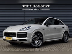 Porsche Cayenne Coupé - 3.0 E-Hybrid 462pk SportDesign | Pano | 22'' Wielen | ACC | Softclose | Bose | Stoelventil
