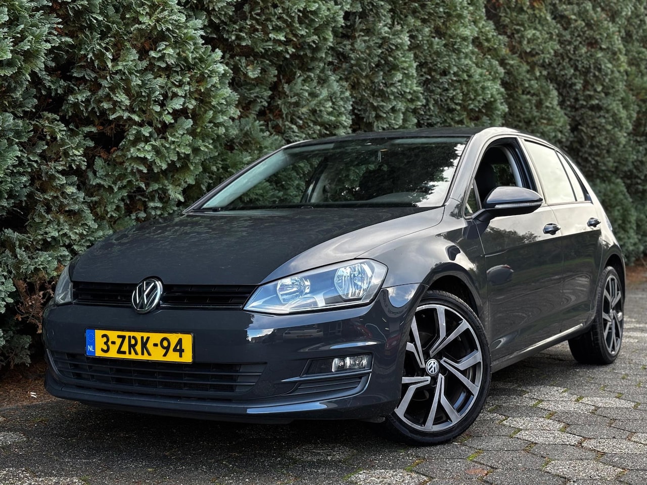 Volkswagen Golf - 1.2 TSI Trendline | Airco - AutoWereld.nl
