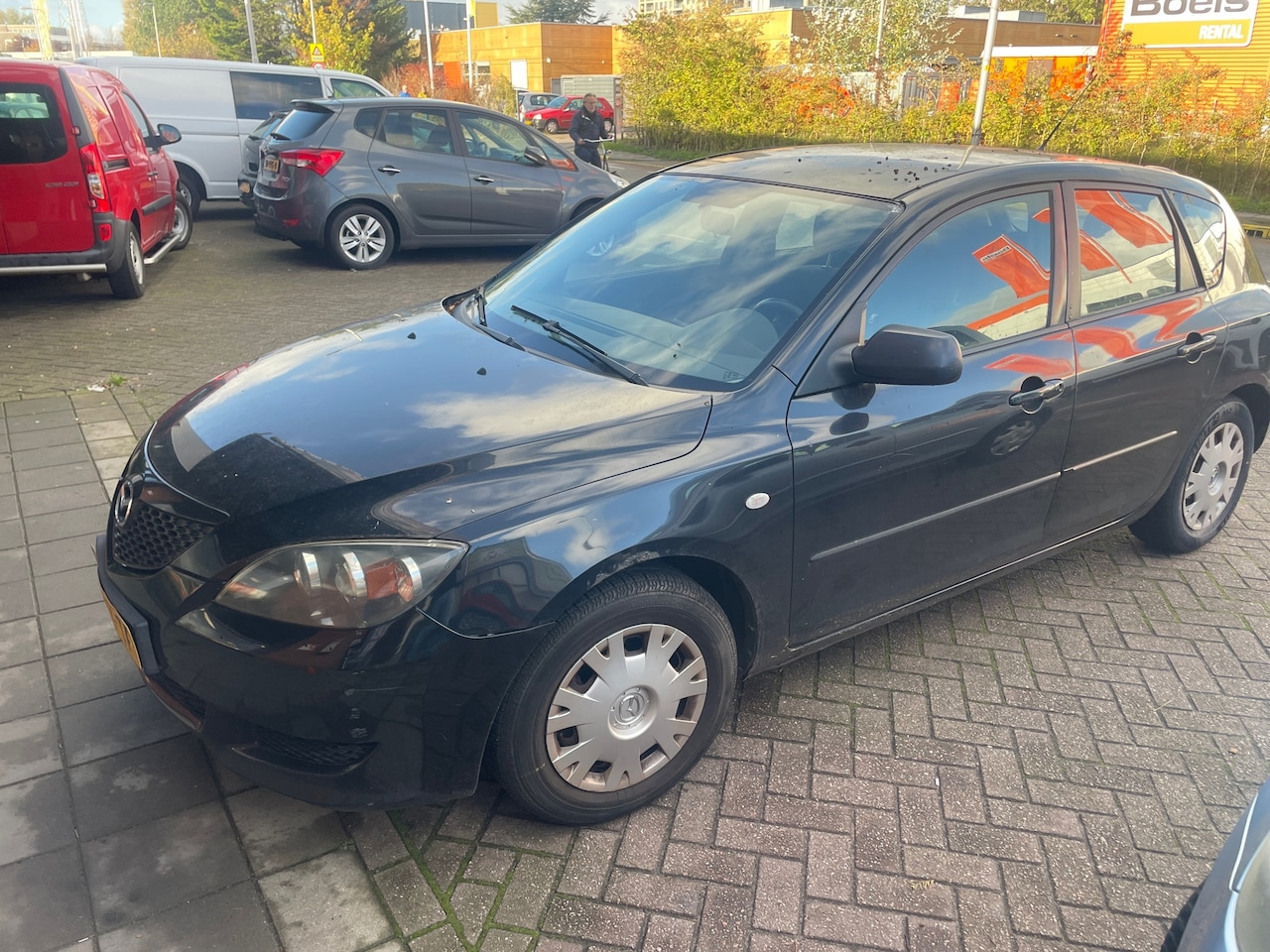 Mazda 3 Sport - 1.6 Touring 1.6 Touring - AutoWereld.nl