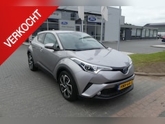 Toyota C-HR - 1.8 Hybrid TeamD ADAPTIVE CRUISE, CLIMA, NAVI, STOEL/STUURVERWARMING, 32.313KM