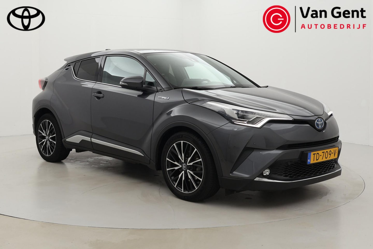Toyota C-HR - 1.8 Hybrid Executive | Dodehoek detectie | JBL | Navigatie | Stoel-/stuurverwarming | Full - AutoWereld.nl