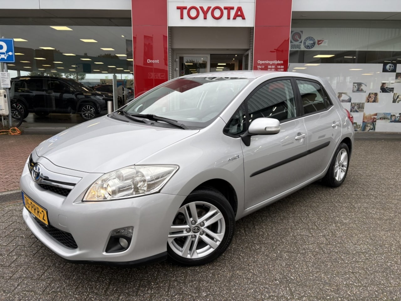 Toyota Auris - 1.8 Full Hybrid Aspiration | Origineel NL | Cruise control | - AutoWereld.nl