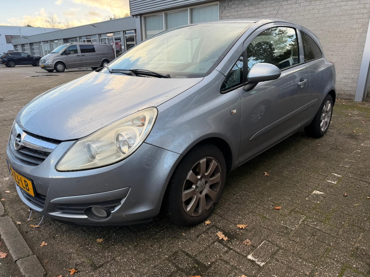 Opel Corsa - 1.2-16V Enjoy START NIET MEER GEEN COMPRESSIE LOOP SLOOP HANDEL EXPORT - AutoWereld.nl