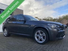 BMW X1 - xDrive25D High Executive M-Pakket NWE APK Panodak Navi Airco Elektrische pakket