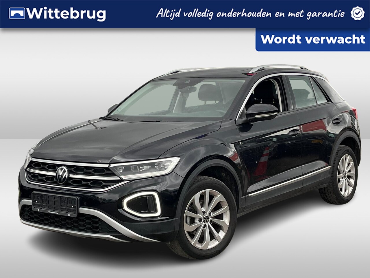 Volkswagen T-Roc - 1.5 TSI 150PK DSG Style / Digital Cockpit Pro / Panoramadak  / Park Assist / Dodehoeksenso - AutoWereld.nl