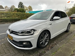 Volkswagen Polo - 1.6 TDI Highline panorama , virtual dashboard, automaat
