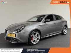 Alfa Romeo Giulietta - 1.4 Turbo MultiAir Super Automaat Climate control Navigatie