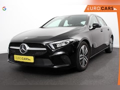 Mercedes-Benz A-klasse - 180 136pk DCT Progressive Navigatie Parkeersensoren Camera Cruise Control Virtual Cockpit