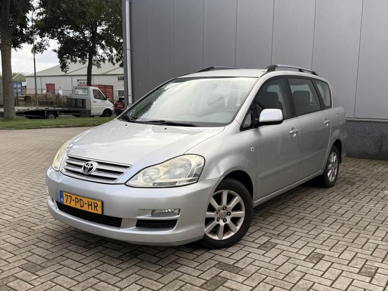 Toyota Avensis Verso - 2.0i Linea Sol 5p. 2.0i Linea Sol 5p. - AutoWereld.nl