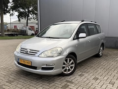 Toyota Avensis Verso - 2.0i Linea Sol 5p