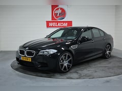 BMW M5 - 5-serie NL auto, Volledig dealer onderhouden, Competition wielen, Schuifdak, Camera, Grote