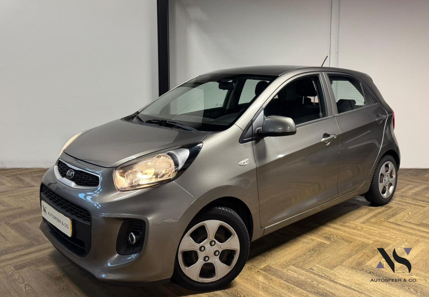 Kia Picanto - 1.0 CVVT EconomyPlusLine AIRCO BLUETOOTH - AutoWereld.nl