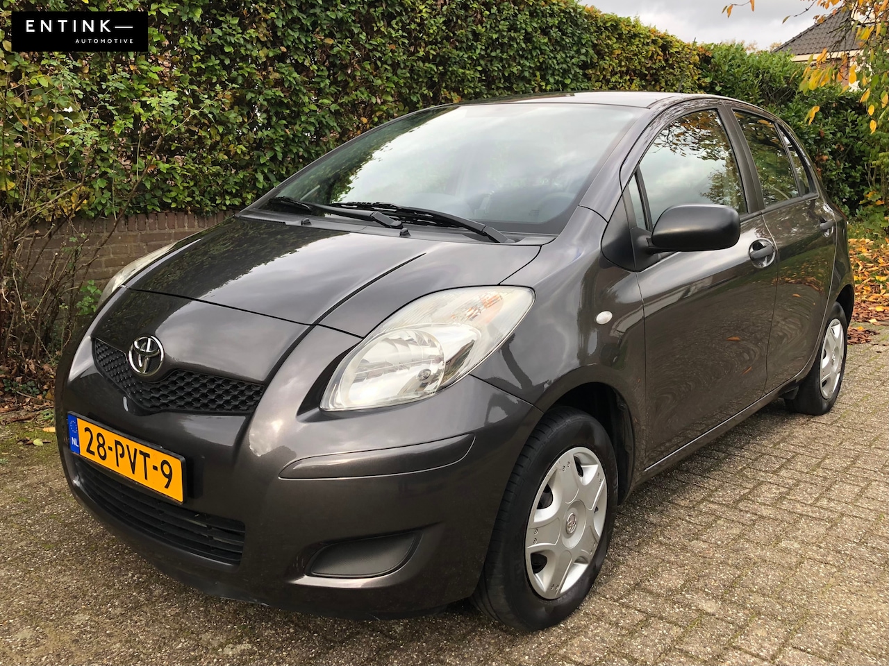 Toyota Yaris - 1.0 VVTi Acces | NAP | Trekhaak | Airco - AutoWereld.nl