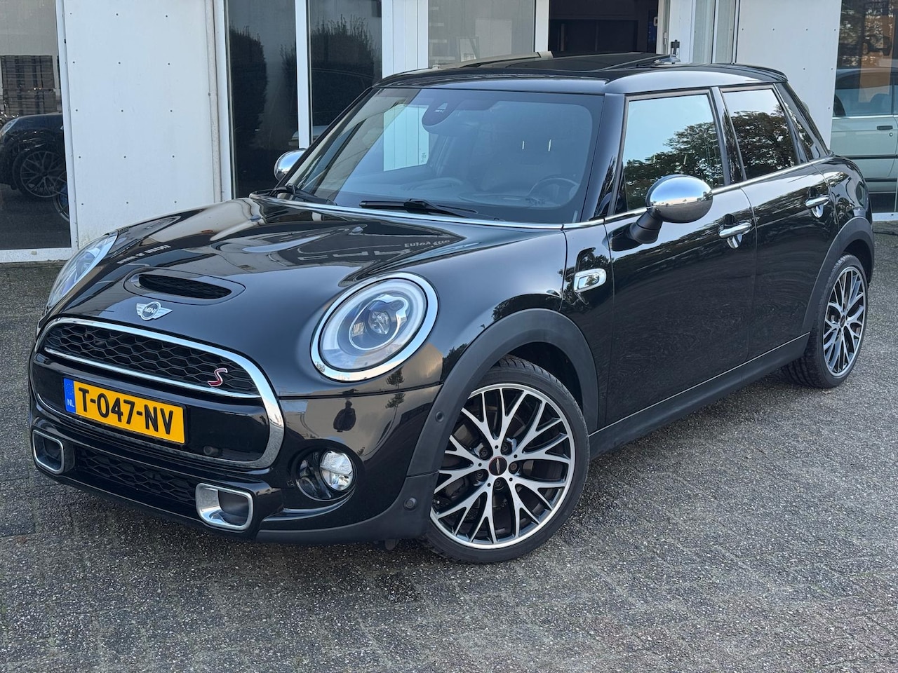MINI Cooper S - Mini 2.0 Chili Head-Up, Harman/Kardon, Panoramdak, Works Stuur/Spoiler,Leder, Alle Opties - AutoWereld.nl