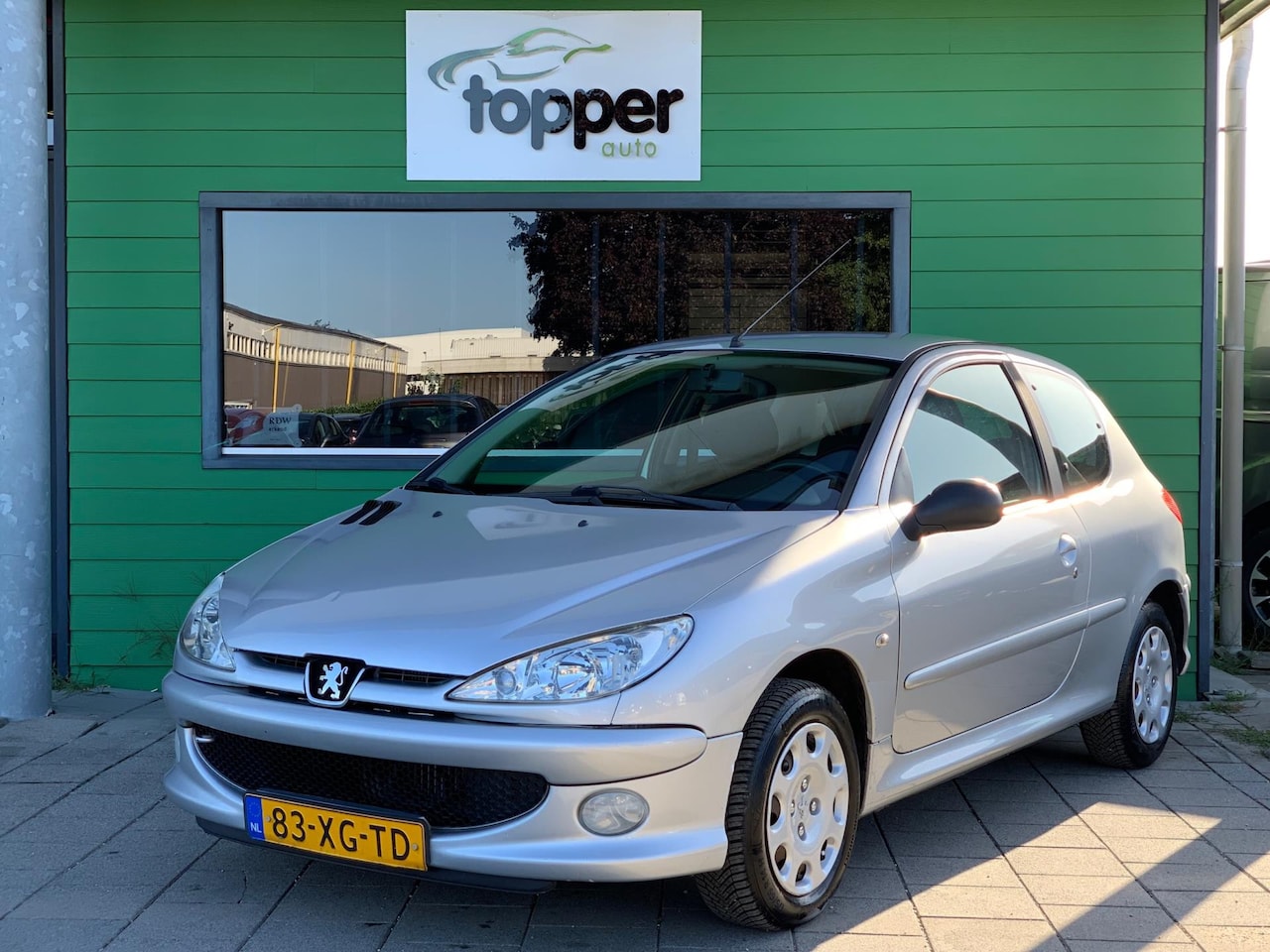 Peugeot 206 - 1.4 Forever | Met Nieuwe APK | - AutoWereld.nl