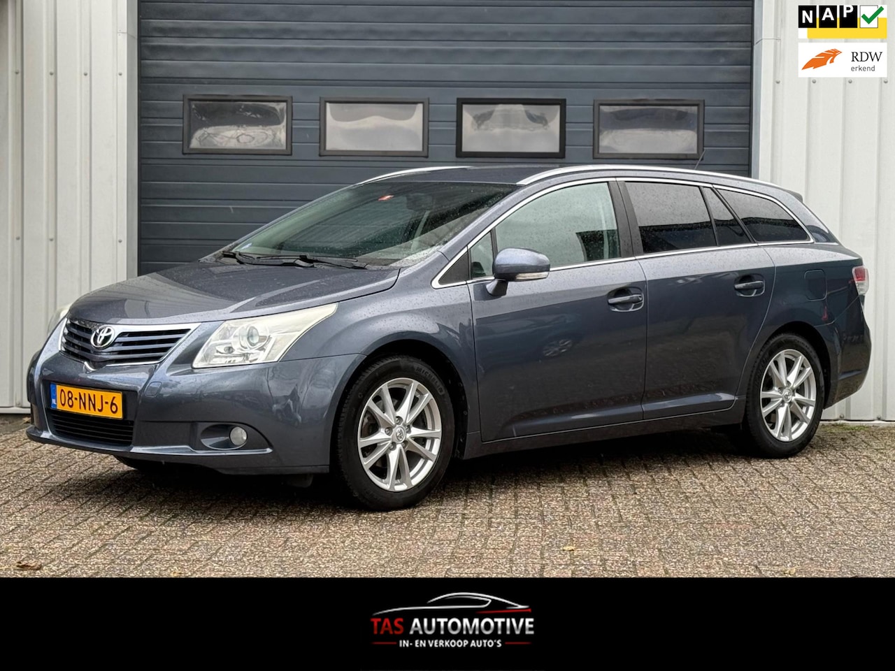 Toyota Avensis Wagon - 1.8 VVTi Business NAVI / CRUISE / CLIMA - AutoWereld.nl