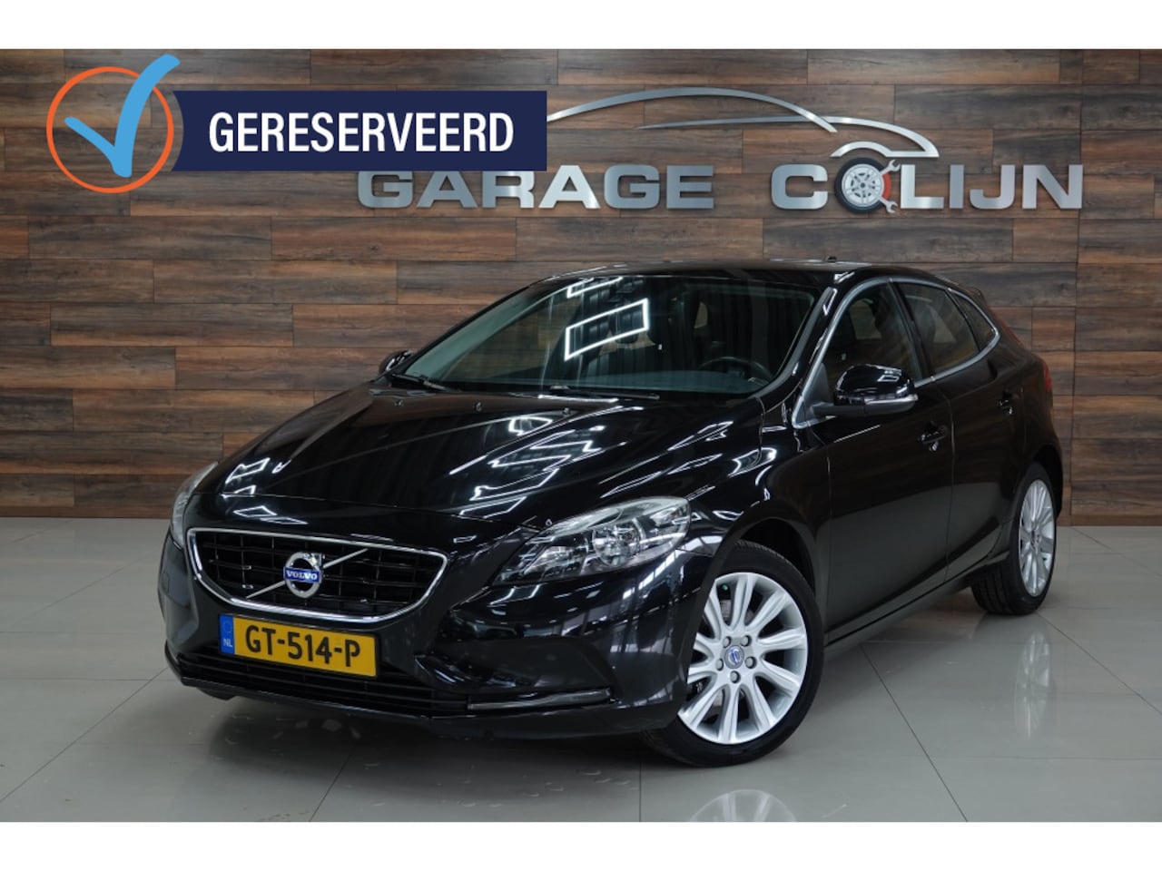 Volvo V40 - 2.0 T3 Momentum | CRUISE | PDC | LEDER | - AutoWereld.nl