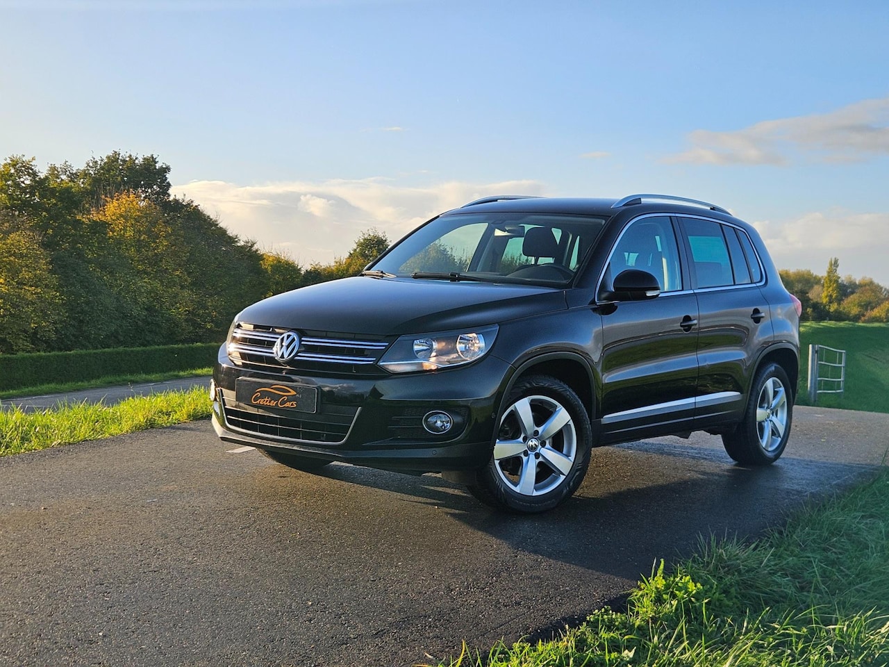 Volkswagen Tiguan - 1.4 TSI Sport&Style | Automaat | Trekhaak - AutoWereld.nl