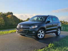Volkswagen Tiguan - 1.4 TSI Sport&Style | Automaat | Trekhaak