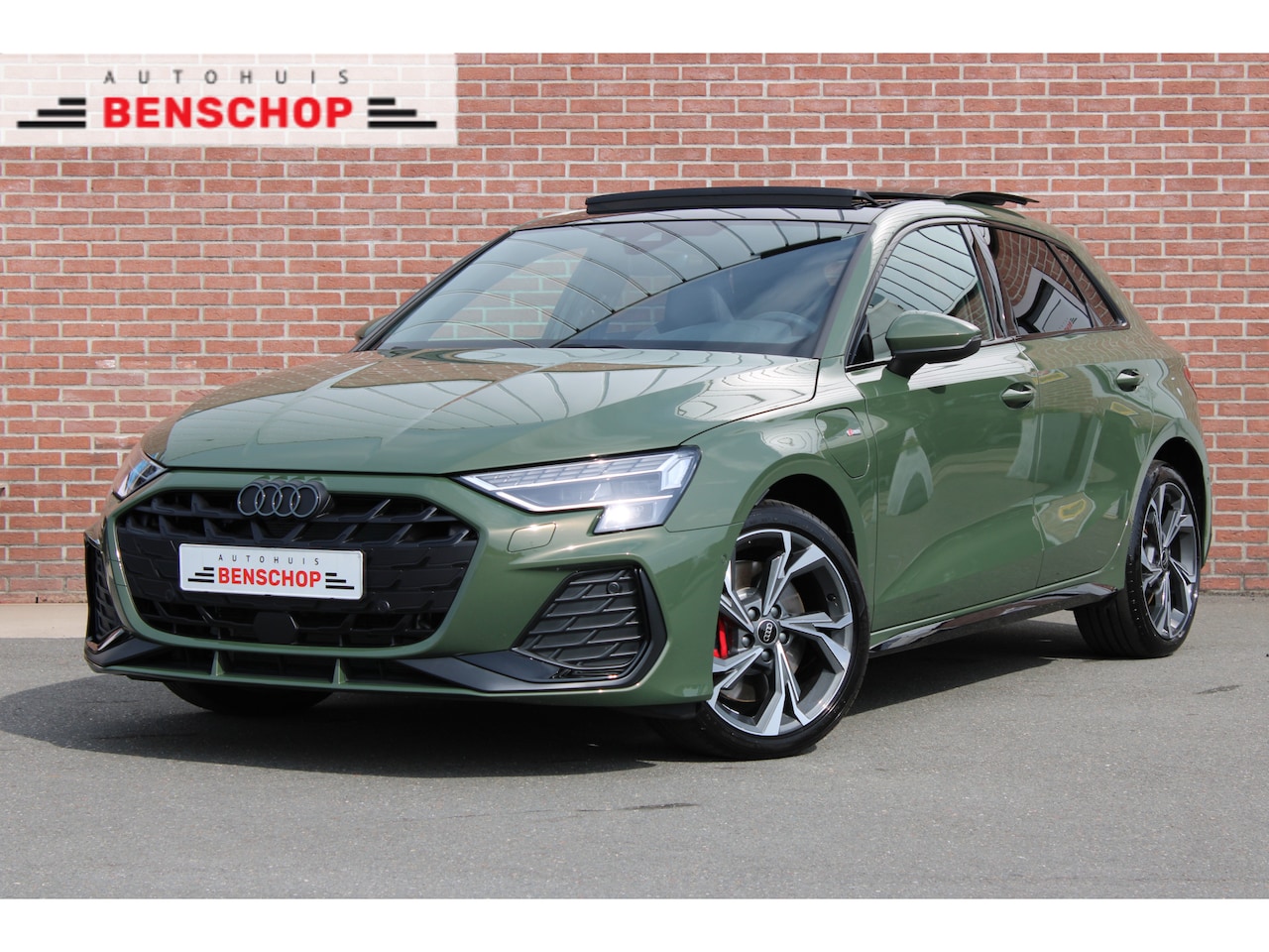 Audi A3 Sportback - 45 TFSI e 272PK S edition Competition |PANO-DAK|ELEK-STOEL|LED| - AutoWereld.nl