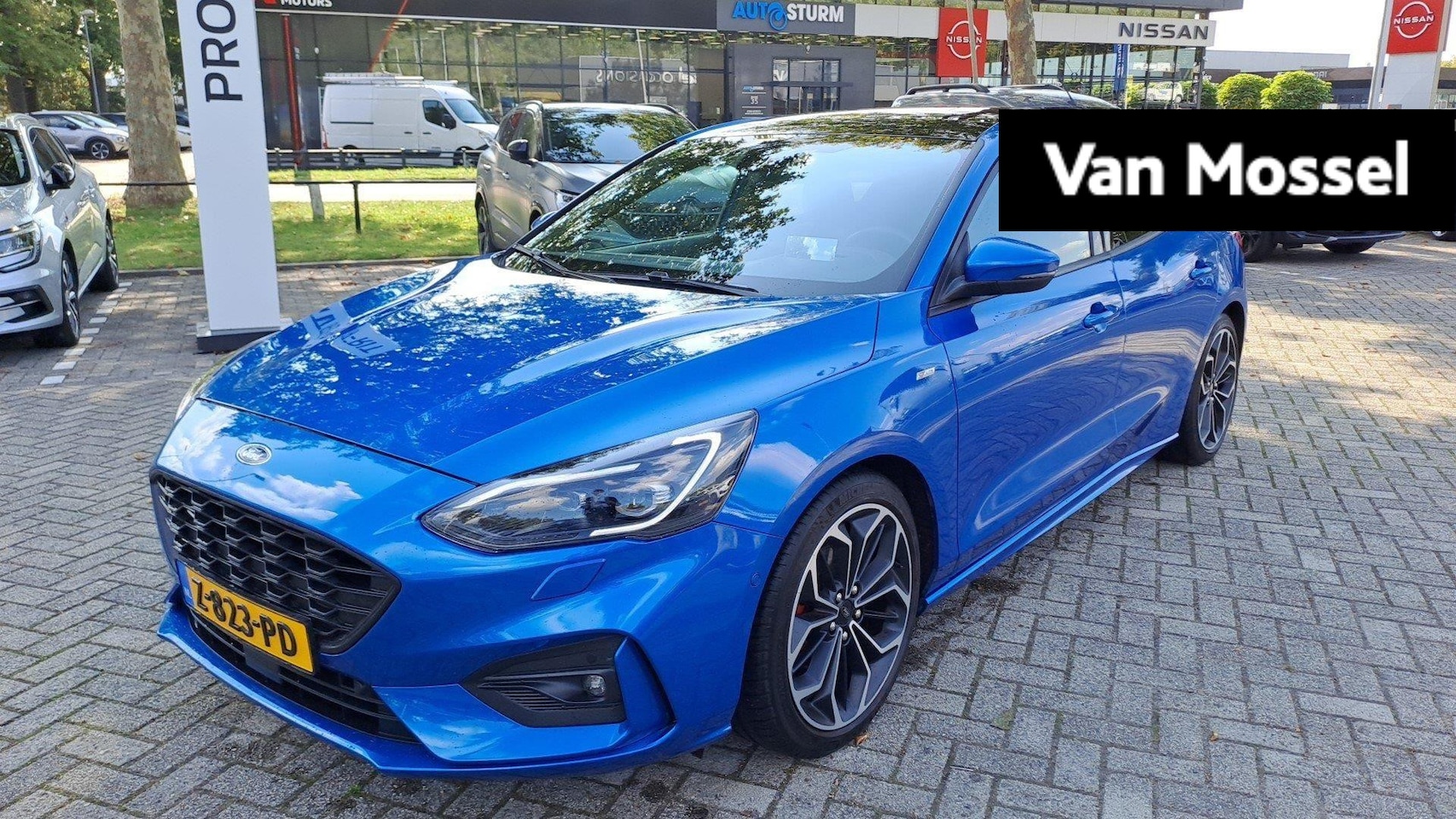 Ford Focus - 1.0 EcoBoost ST Line Business | Navigatie | head-up Display | Led-koplampen | Trekhaak | B - AutoWereld.nl
